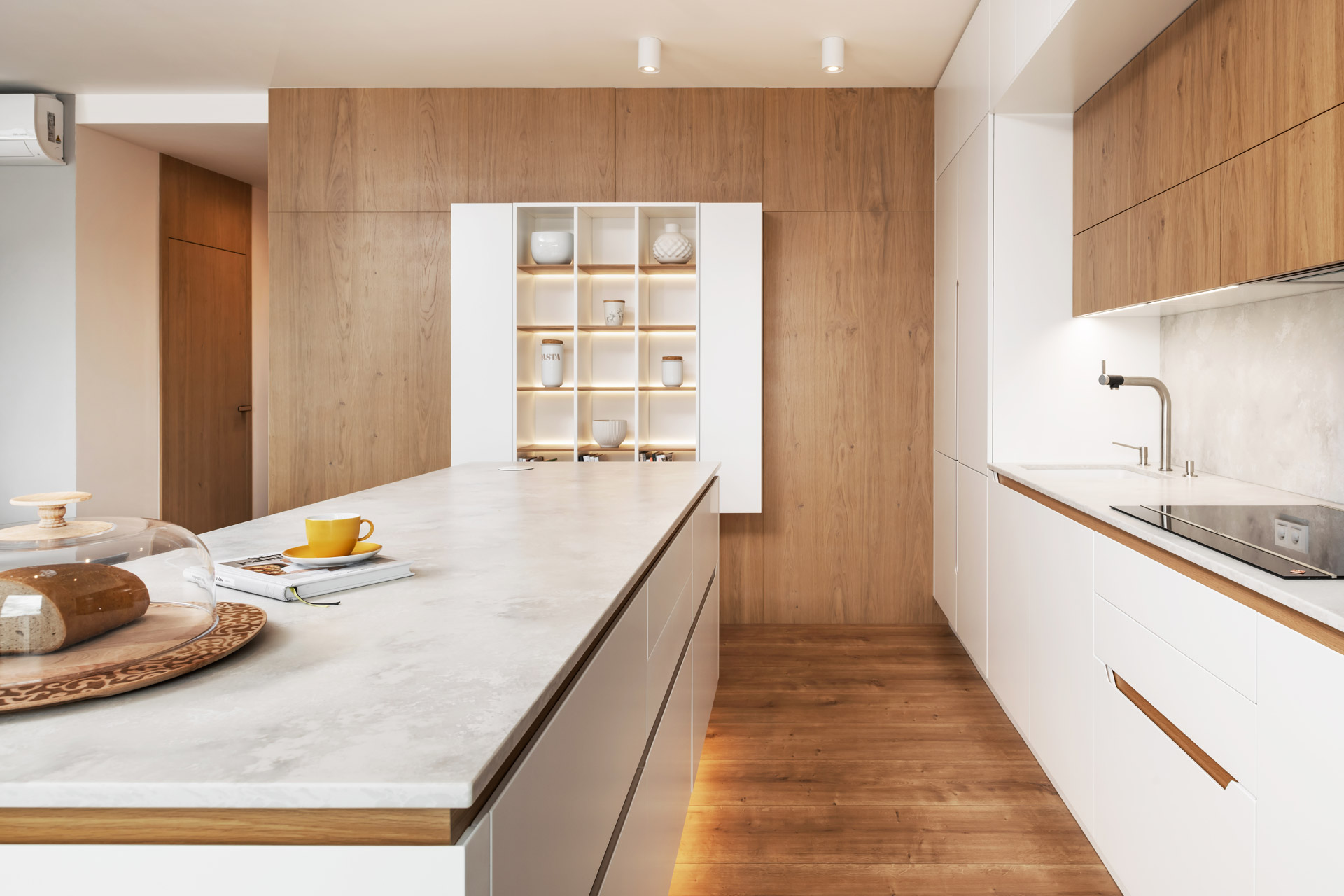 Hanák Furniture Kitchen Solid Realization