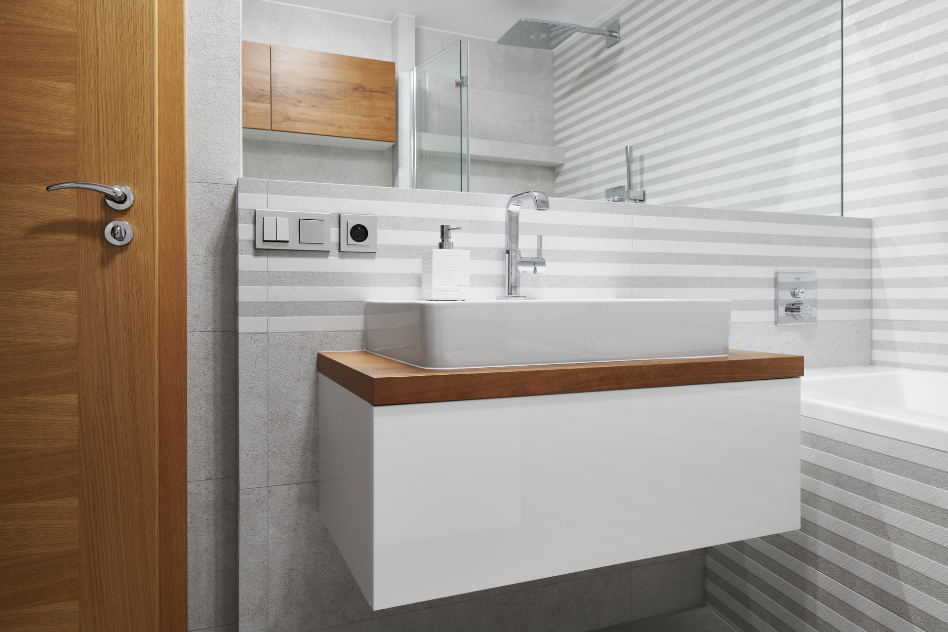 Hanák Furniture Kitchen and Bathroom