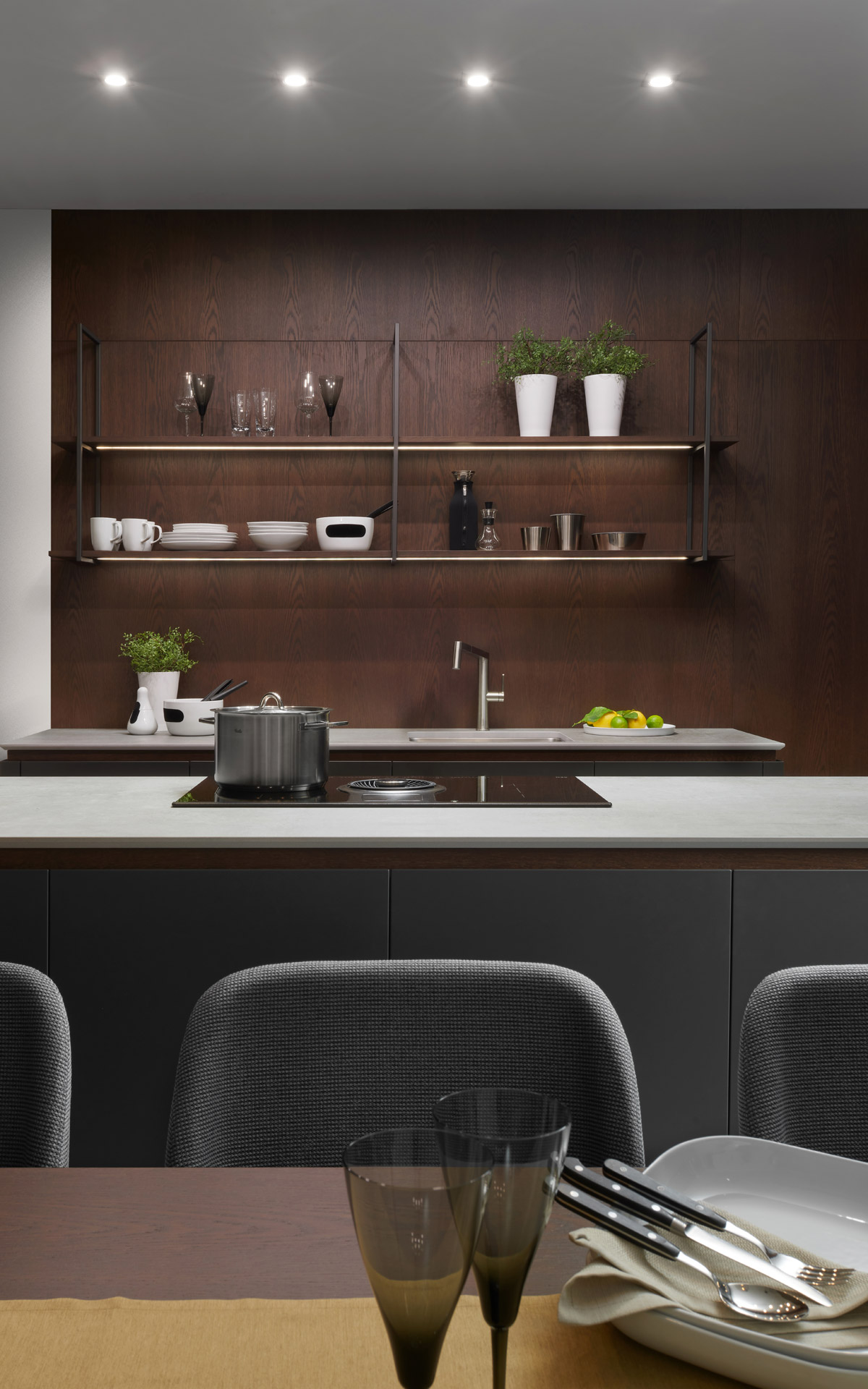 Hanák furniture Kitchen CONTURA