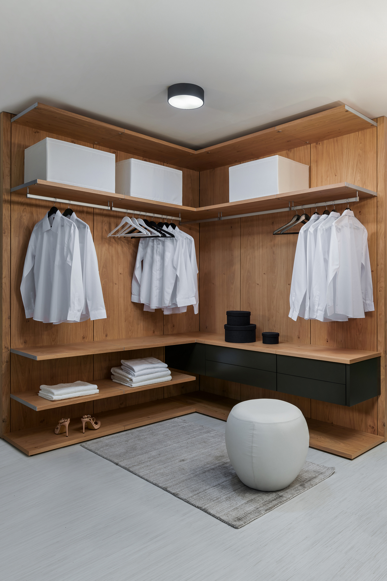 Hanák CASA closet system