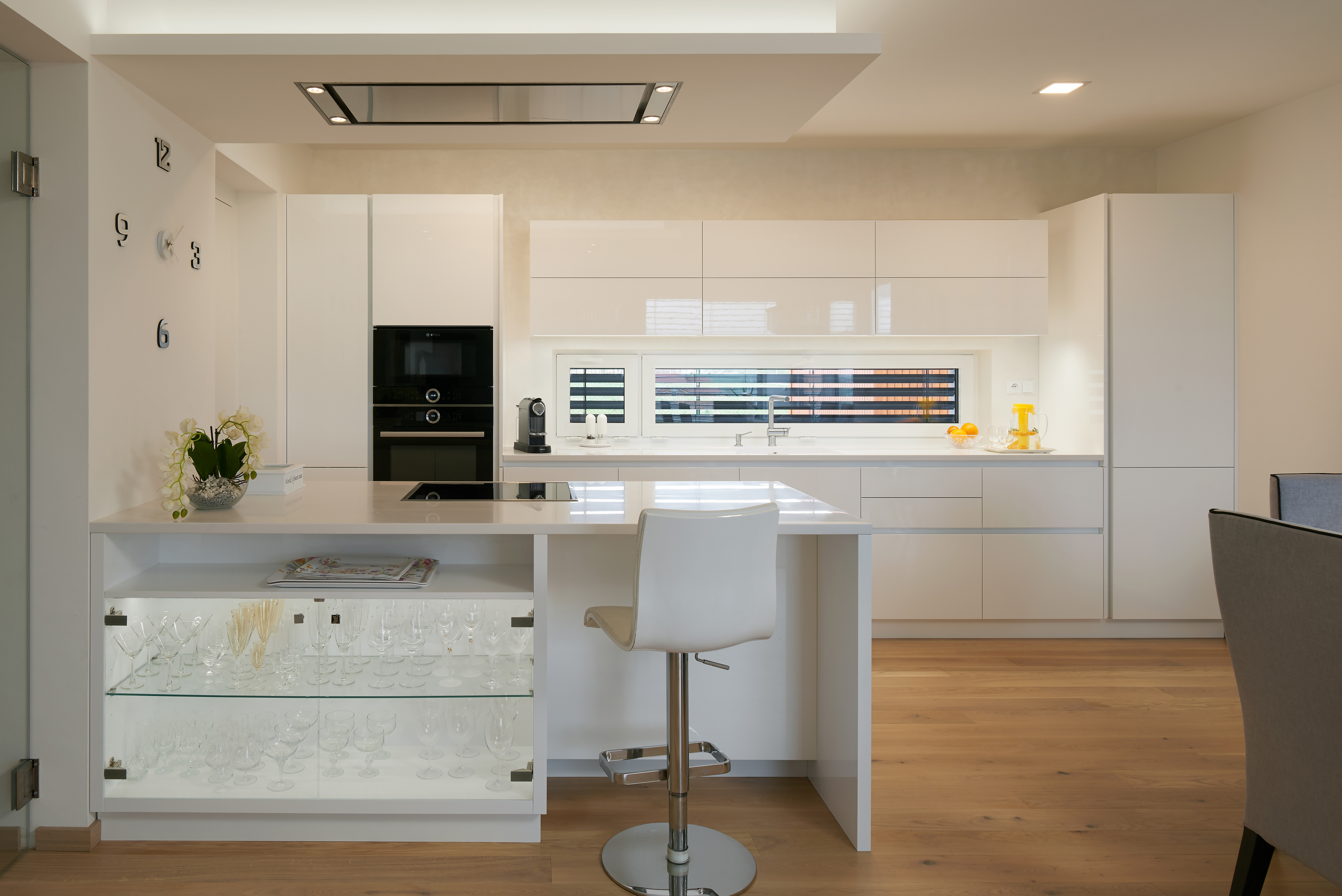 Hanák Furniture Realization White Kitchen Lacquer