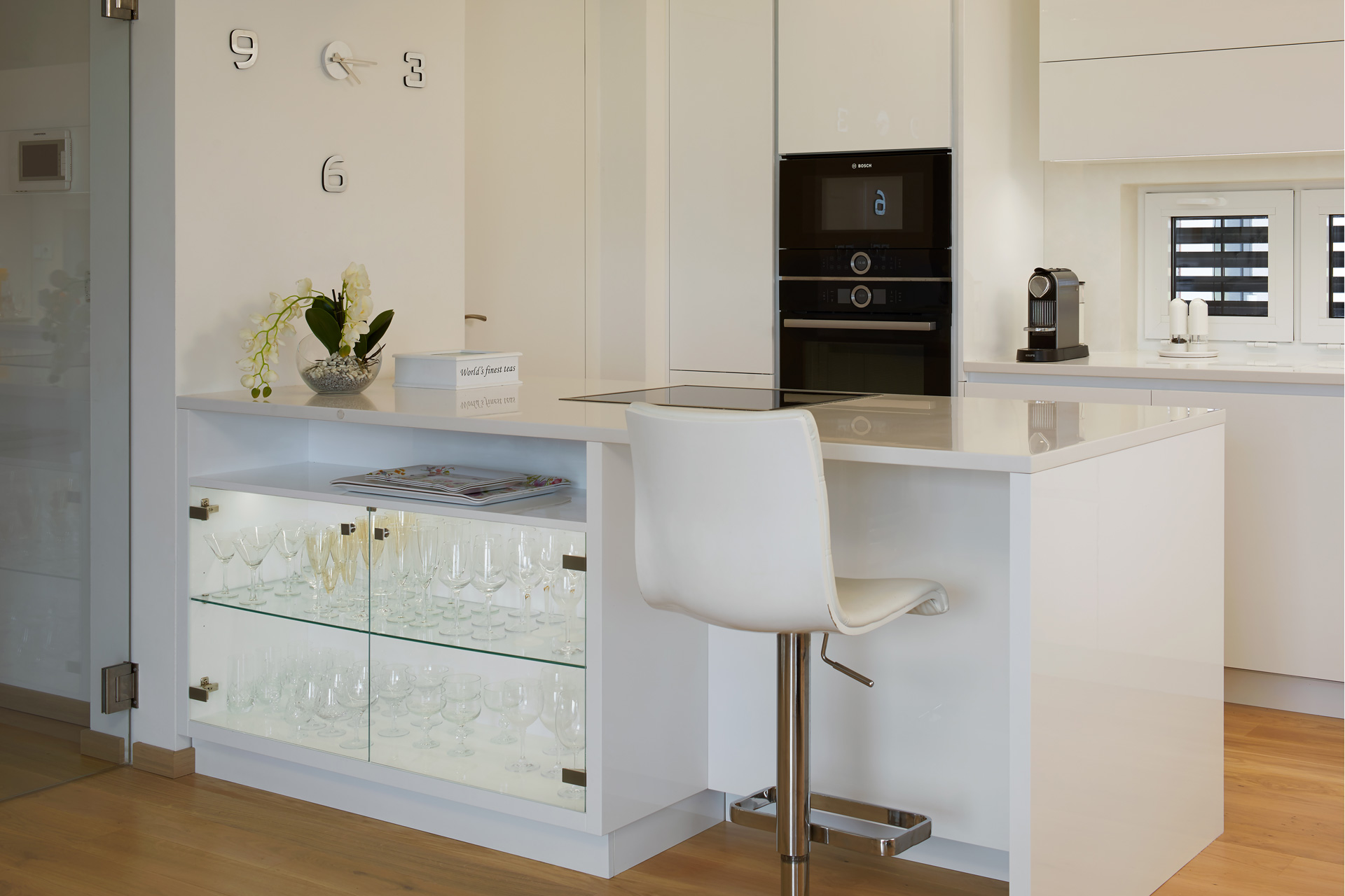 Hanák Furniture Realization White Kitchen Lacquer