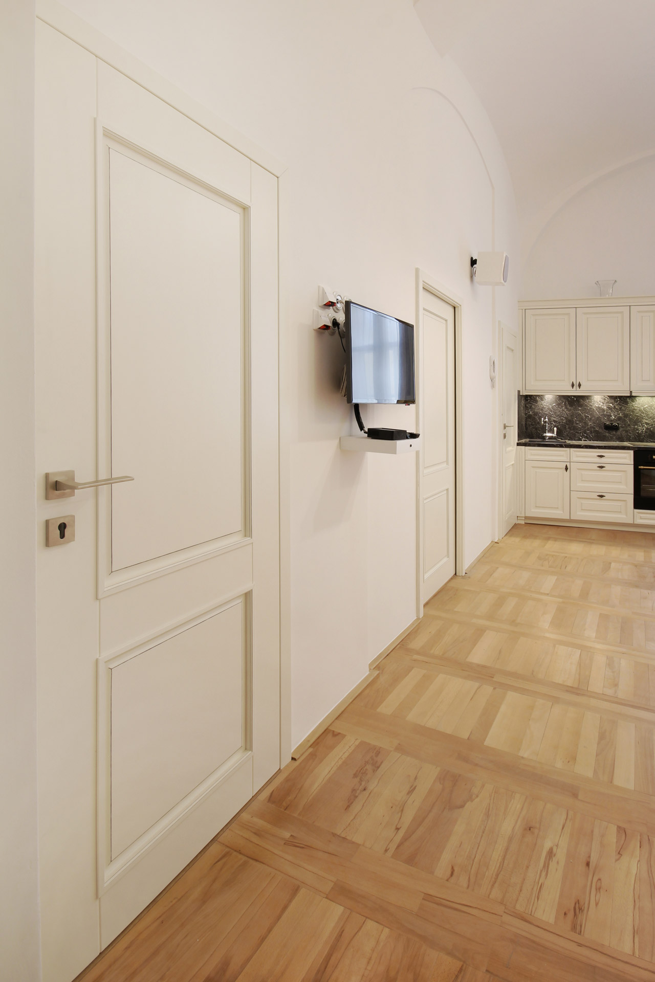 Hanák Furniture, Stylish Apartment, Milano