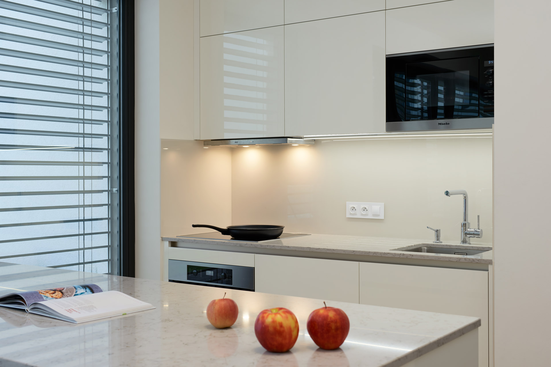 Hanák Furniture realization of white kitchen